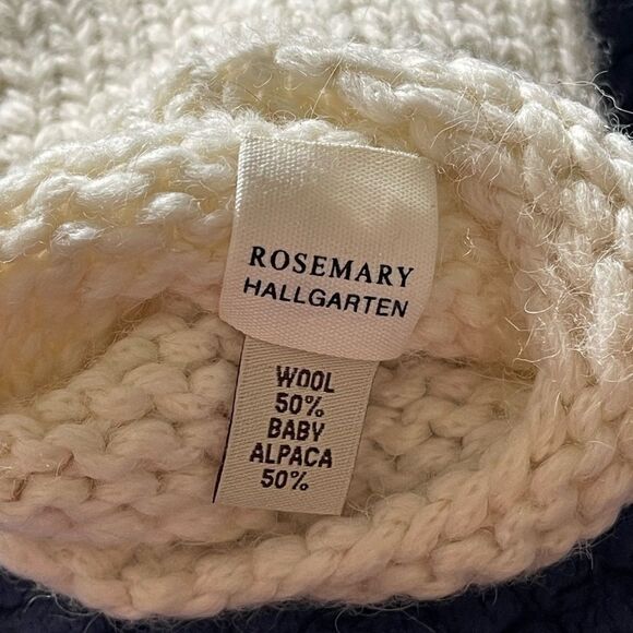 ROSEMARYY HALLGARTEN fingerless mitts - Picture 3 of 3